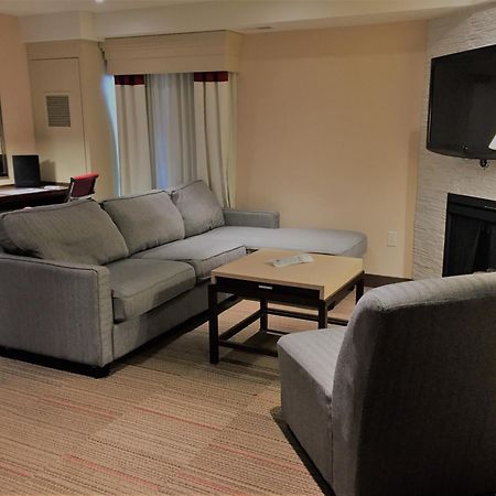 Waterloo Suites Hotel, Trademark Collection By Wyndham Экстерьер фото